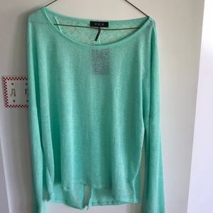 Energie NWT mint colored knit high low top